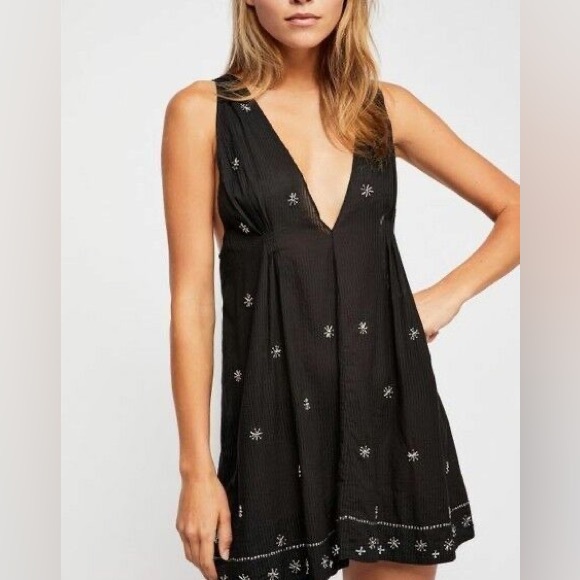Free People Dresses & Skirts - Free People Crushing On You Embellished Dress size XS